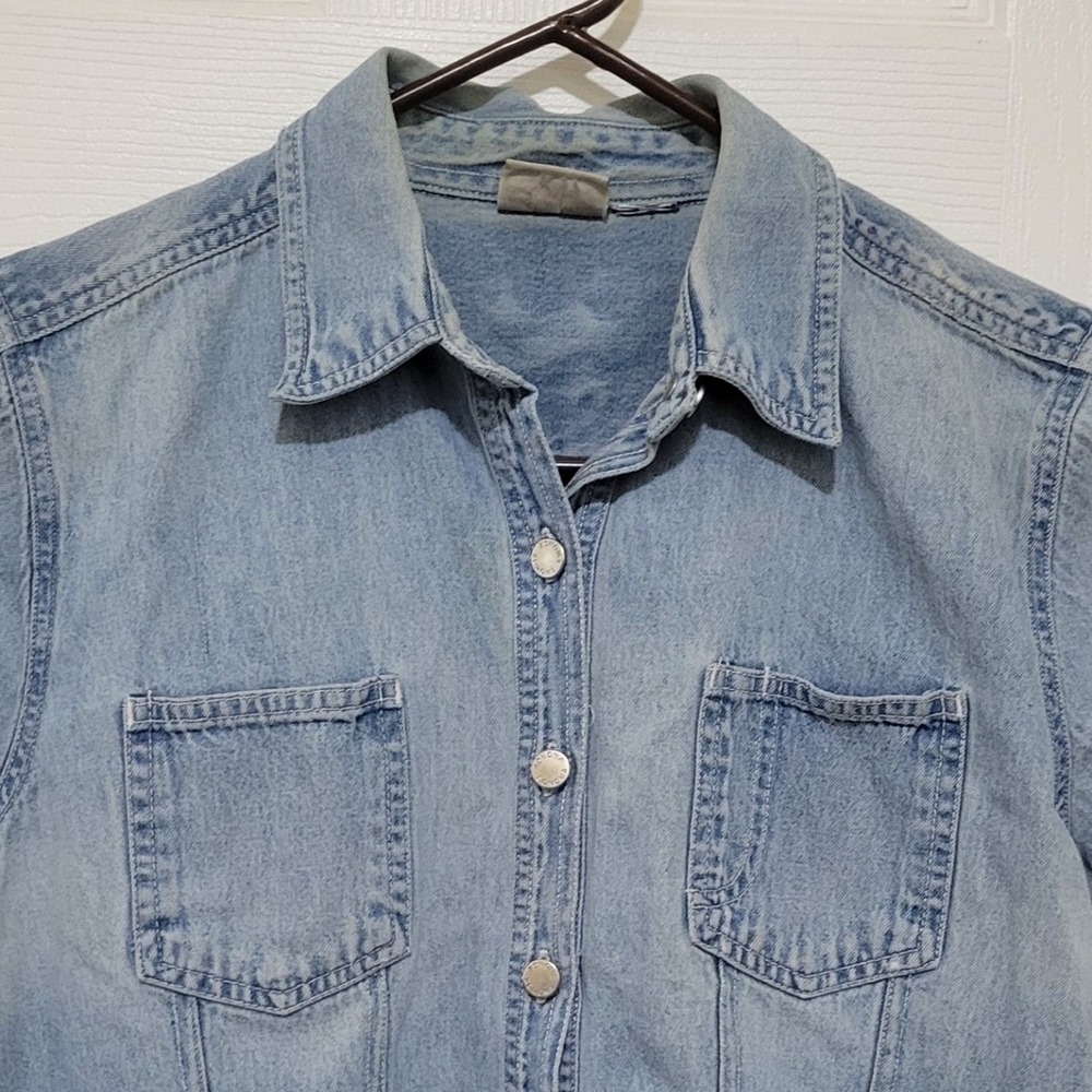Sonoma Jean Company Light Wash Denim Short Sleeve Button Up Shirt Vintage Style - Picture 2 of 7